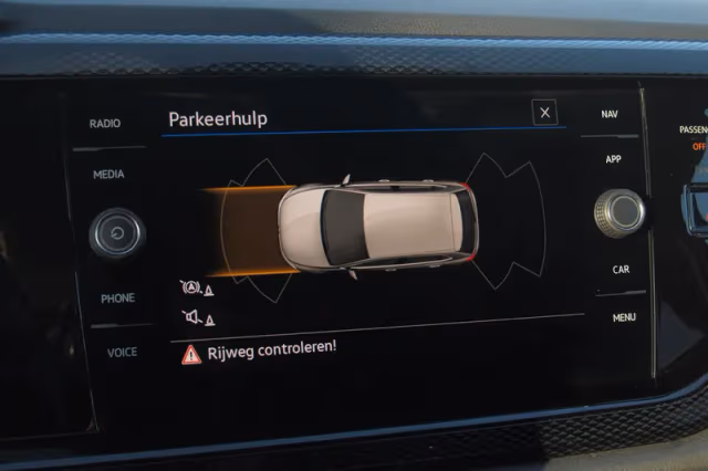 Volkswagen Polo (2022) thumbnail 22