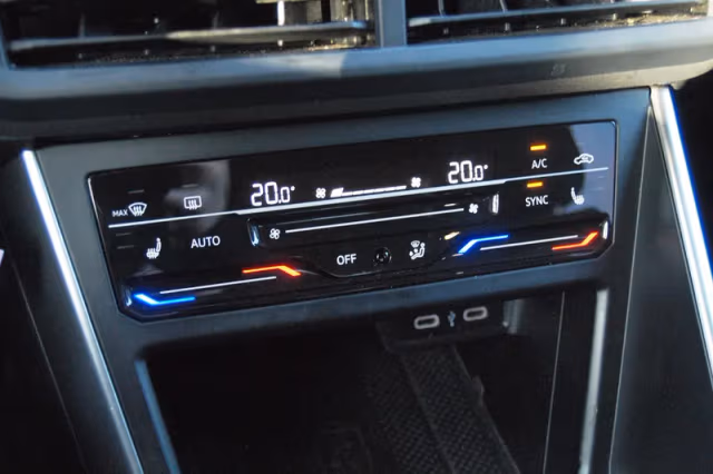 Volkswagen Polo (2022) thumbnail 23