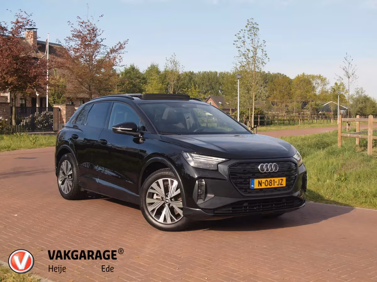 Audi Q4 e-tron (2021) — foto 1