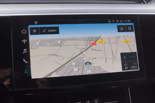 Audi e-tron (2021) thumbnail 22