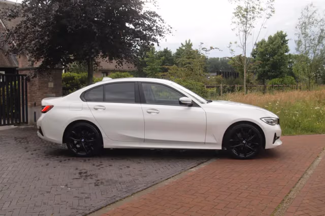 BMW 3-Serie (2022) thumbnail 12