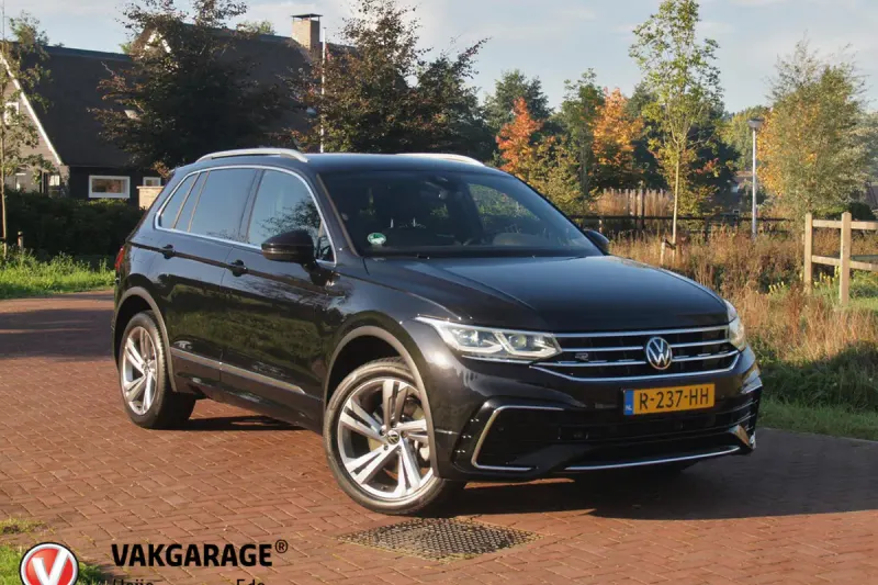 Volkswagen Tiguan (2022)