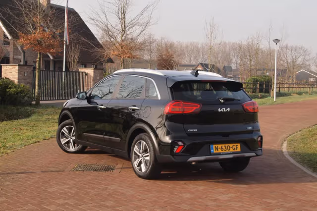 Kia Niro (2021) thumbnail 4