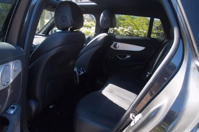Mercedes-Benz EQC (2020) thumbnail 29
