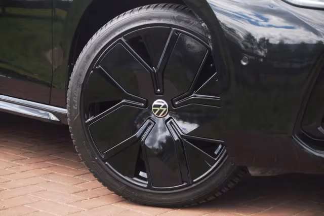 Volkswagen Passat (2024) thumbnail 16