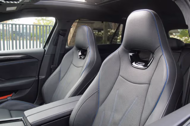 Volkswagen Passat (2024) thumbnail 19