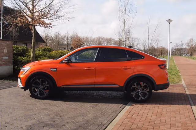 Renault Arkana (2022) thumbnail 9