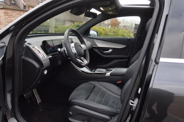 Mercedes-Benz EQC (2020) thumbnail 15