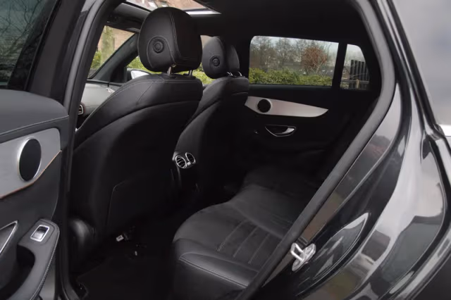 Mercedes-Benz EQC (2020) thumbnail 31