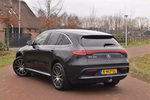 Mercedes-Benz EQC (2020) thumbnail 5