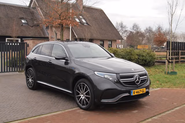 Mercedes-Benz EQC (2020) thumbnail 6