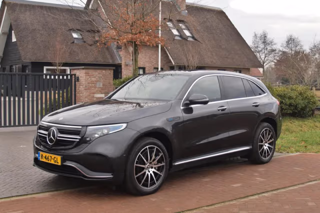 Mercedes-Benz EQC (2020) thumbnail 8