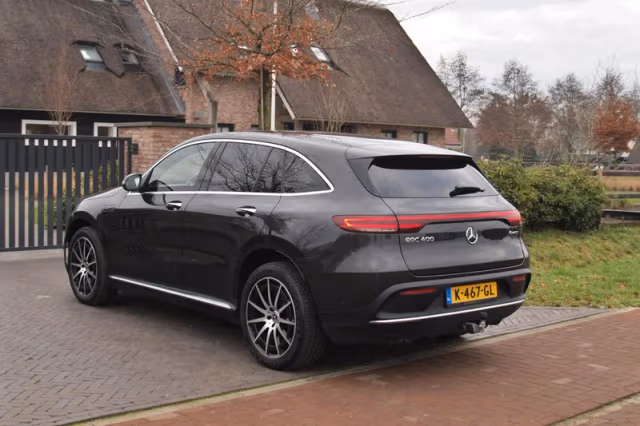 Mercedes-Benz EQC (2020) thumbnail 10