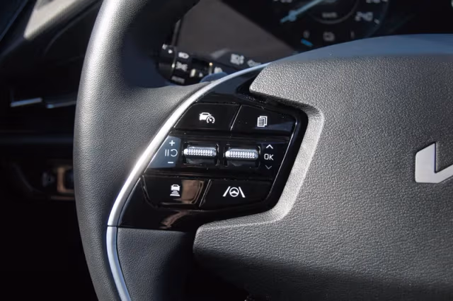 Kia Niro EV (2023) thumbnail 19