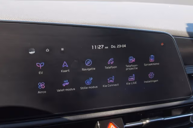 Kia Niro EV (2023) thumbnail 22