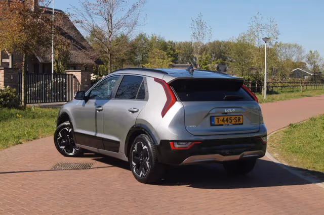 Kia Niro EV (2023) thumbnail 5