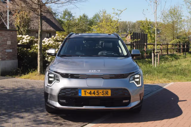 Kia Niro EV (2023) thumbnail 7