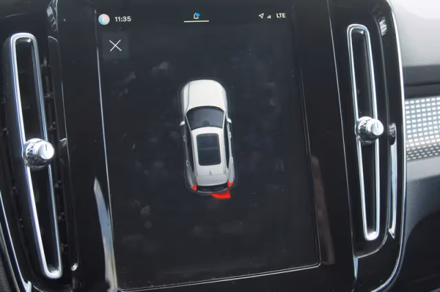 Volvo XC40 (2020) thumbnail 19