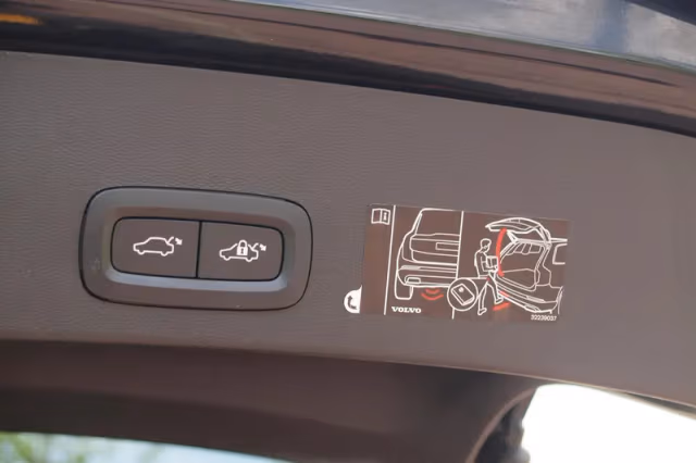 Volvo XC40 (2020) thumbnail 26