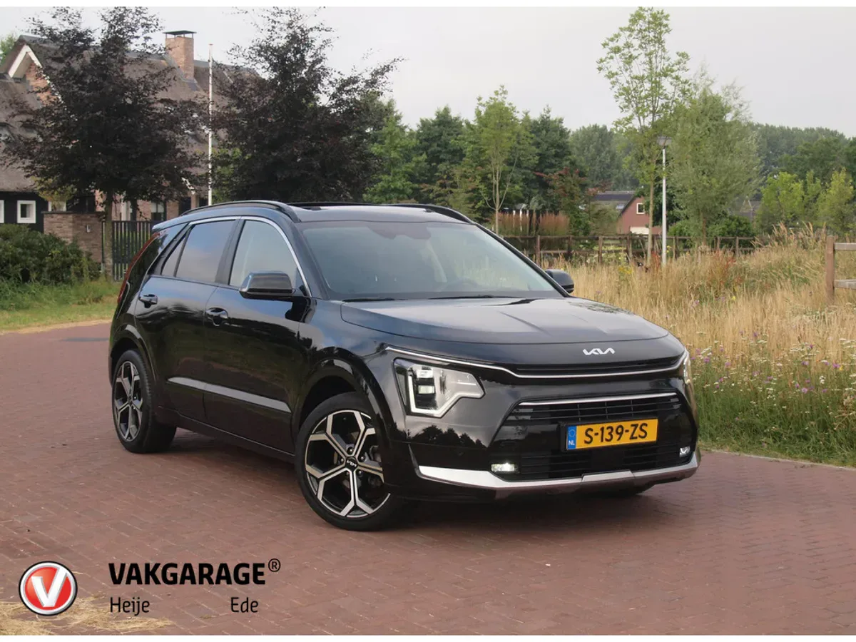 Kia Niro (2023) — foto 1