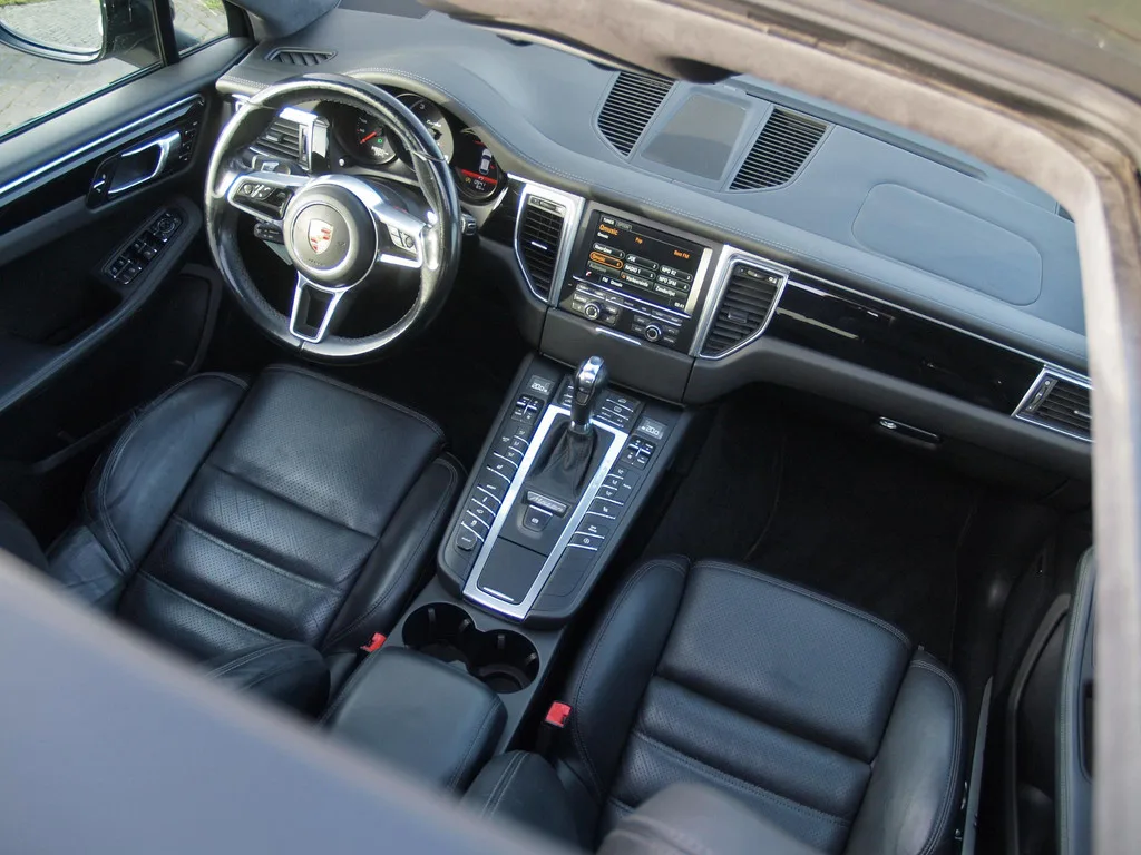 Porsche Macan (2014) — foto 1