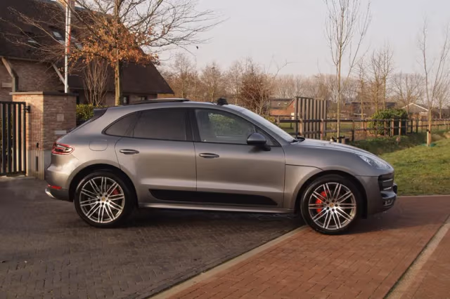 Porsche Macan (2014) thumbnail 10