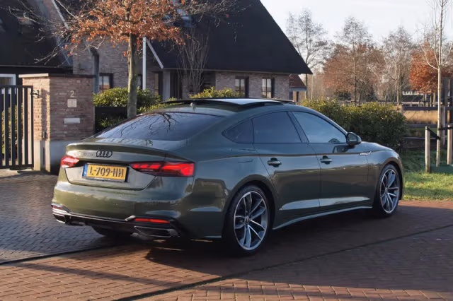 Audi A5 (2021) thumbnail 12