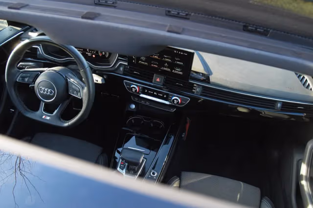 Audi A5 (2021) thumbnail 4