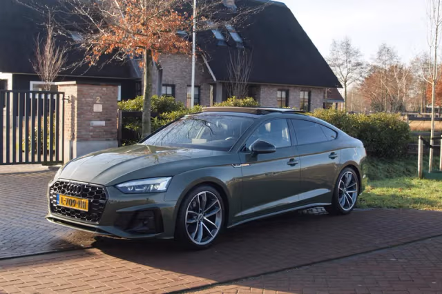 Audi A5 (2021) thumbnail 8