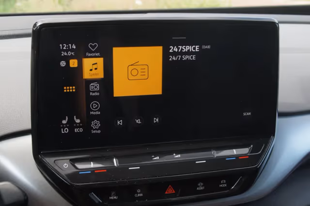 Volkswagen ID.4 (2021) thumbnail 17