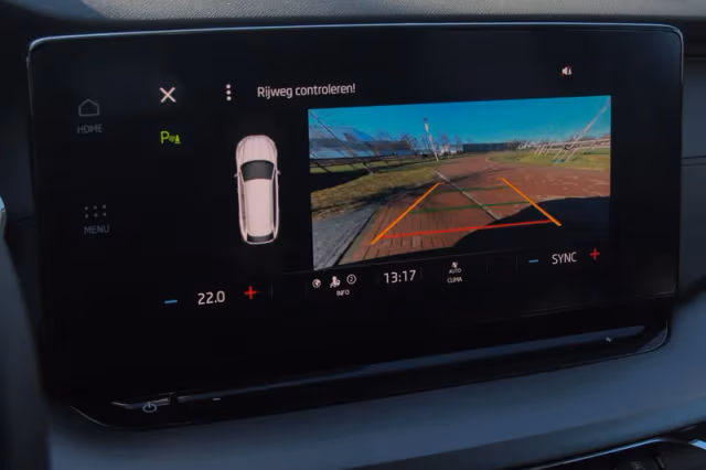 Škoda Octavia (2021) thumbnail 19
