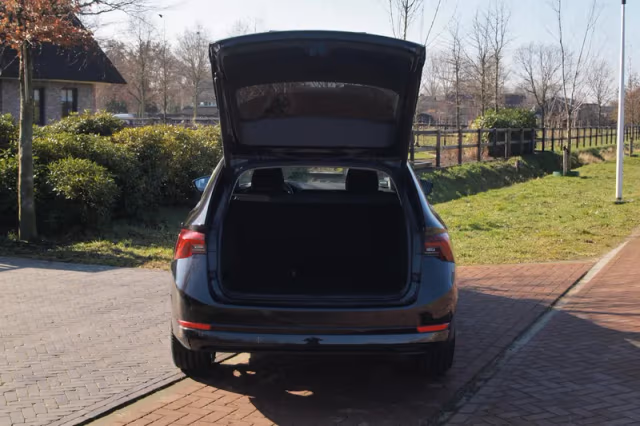 Škoda Octavia (2021) thumbnail 26