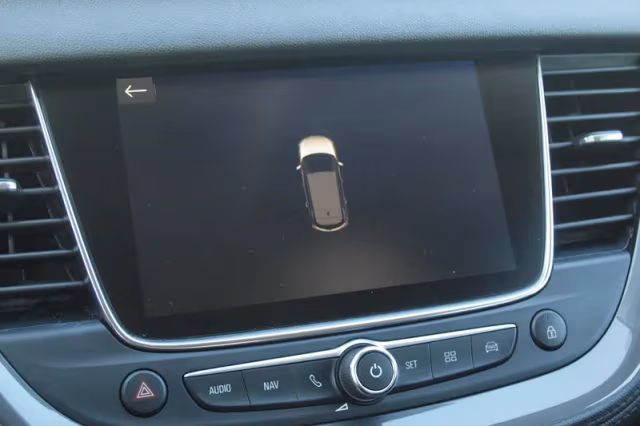 Opel Grandland X (2018) thumbnail 16