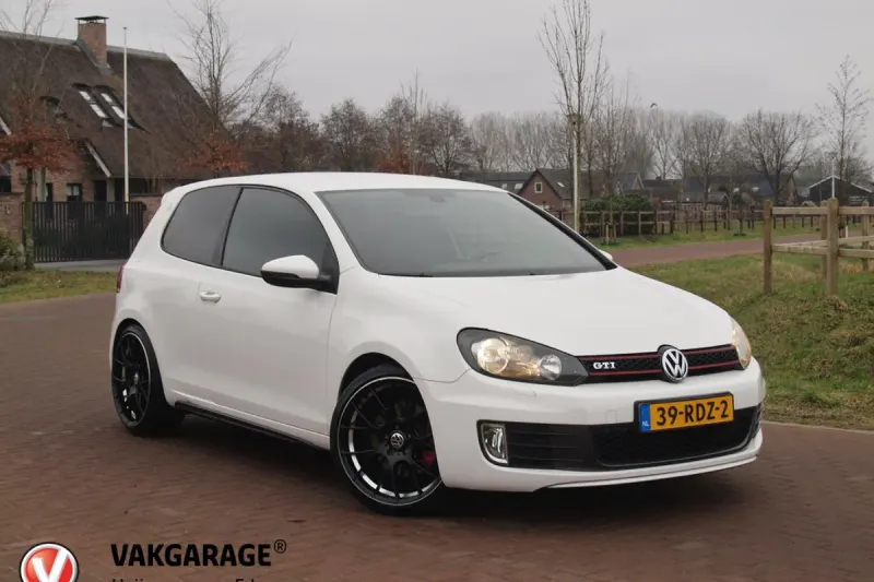 Volkswagen Golf (2011)