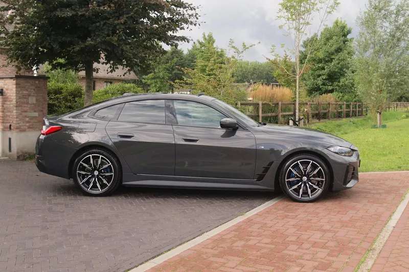 BMW i4 (2022)