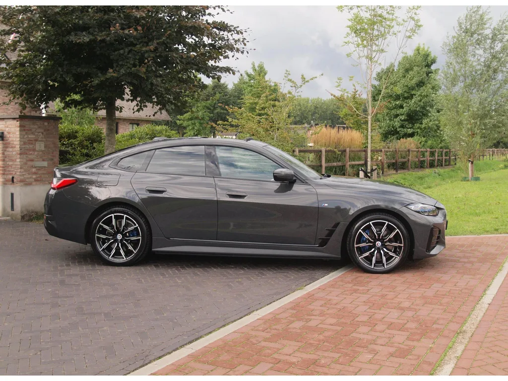 BMW i4 (2022) — foto 1