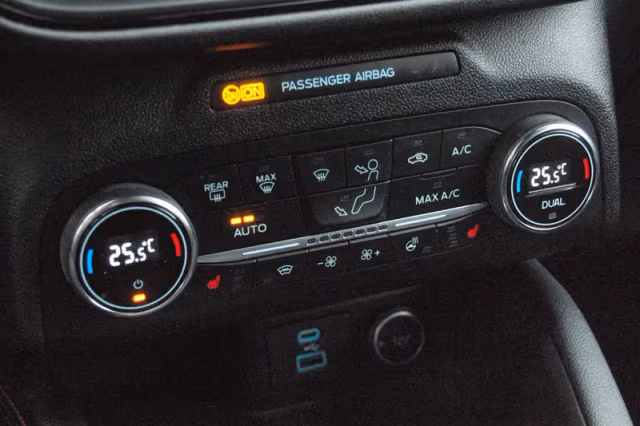 Ford Kuga (2020) thumbnail 26