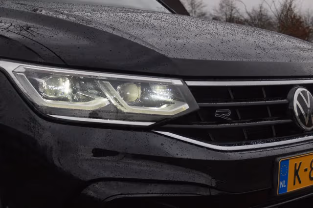 Volkswagen Tiguan (2021) thumbnail 15