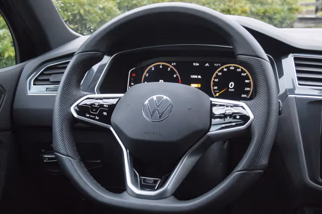 Volkswagen Tiguan (2021) thumbnail 20