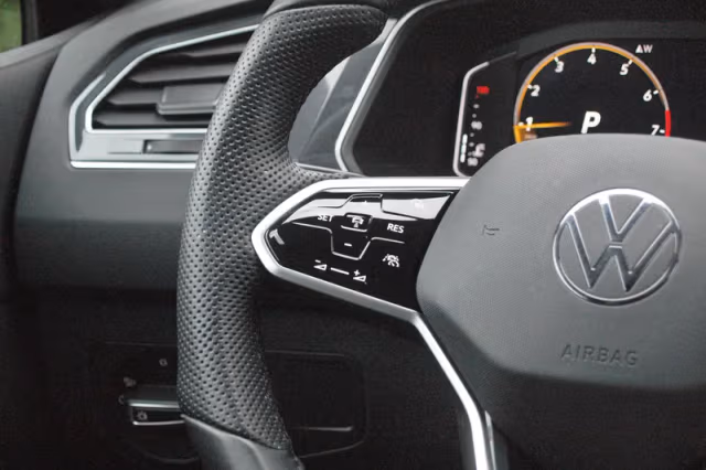 Volkswagen Tiguan (2021) thumbnail 21