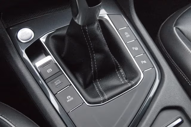 Volkswagen Tiguan (2021) thumbnail 31