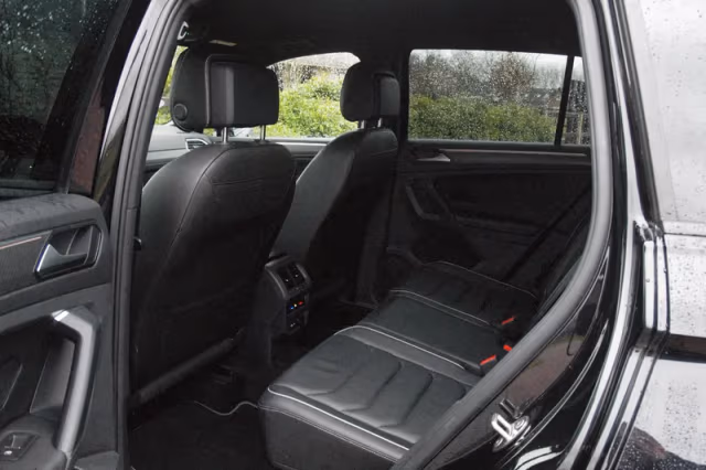 Volkswagen Tiguan (2021) thumbnail 34