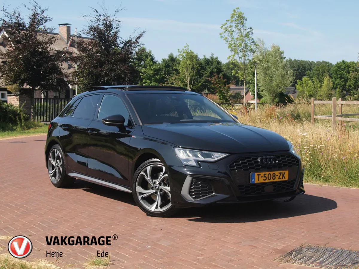 Audi A3 (2021) — foto 1