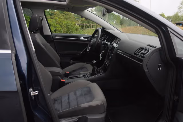 Volkswagen Golf (2014) thumbnail 15
