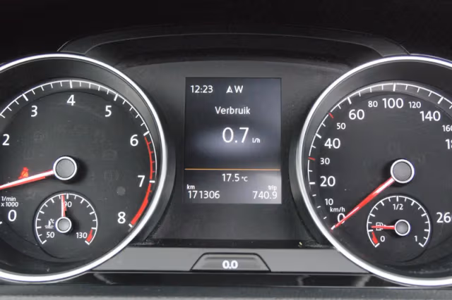 Volkswagen Golf (2014) thumbnail 19