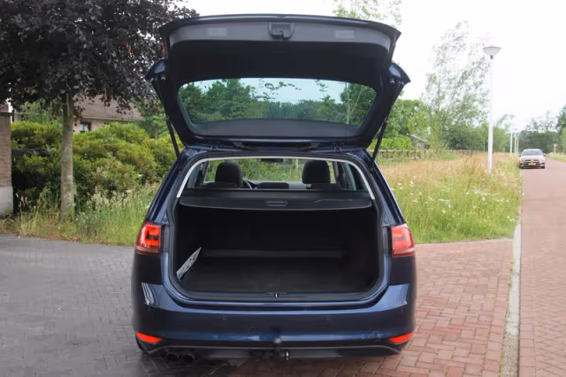 Volkswagen Golf (2014) thumbnail 30