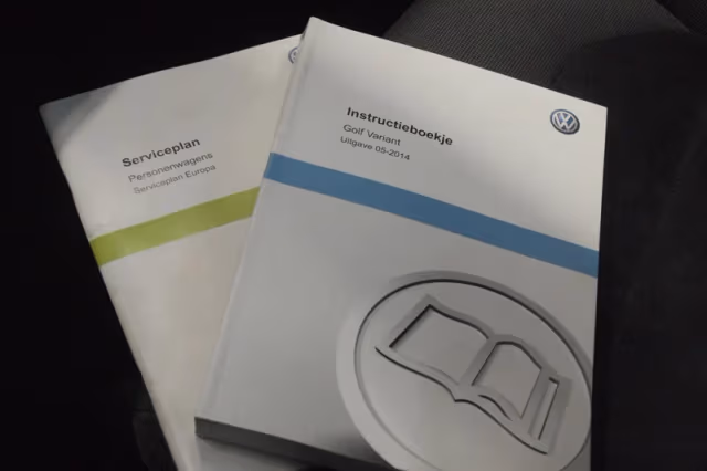 Volkswagen Golf (2014) thumbnail 31