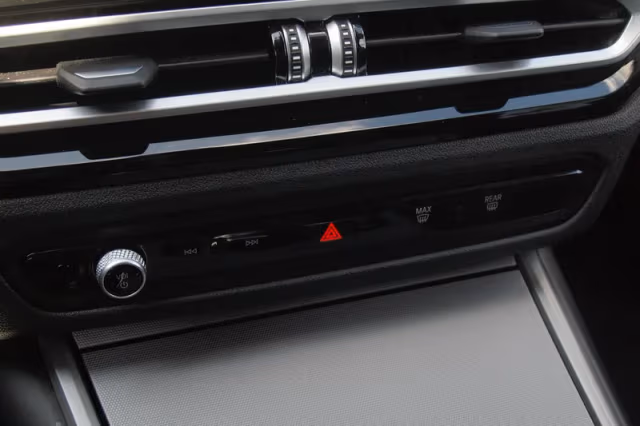 BMW 3-Serie (2023) thumbnail 23