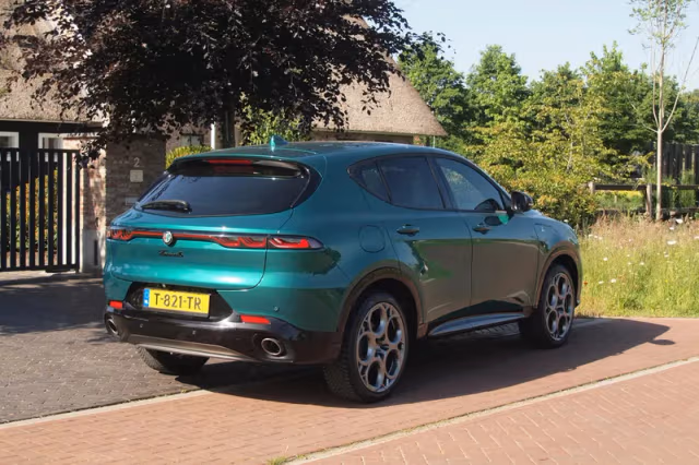 Alfa Romeo Tonale (2023) thumbnail 11