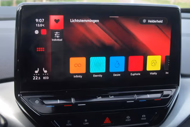 Volkswagen ID.4 (2021) thumbnail 20